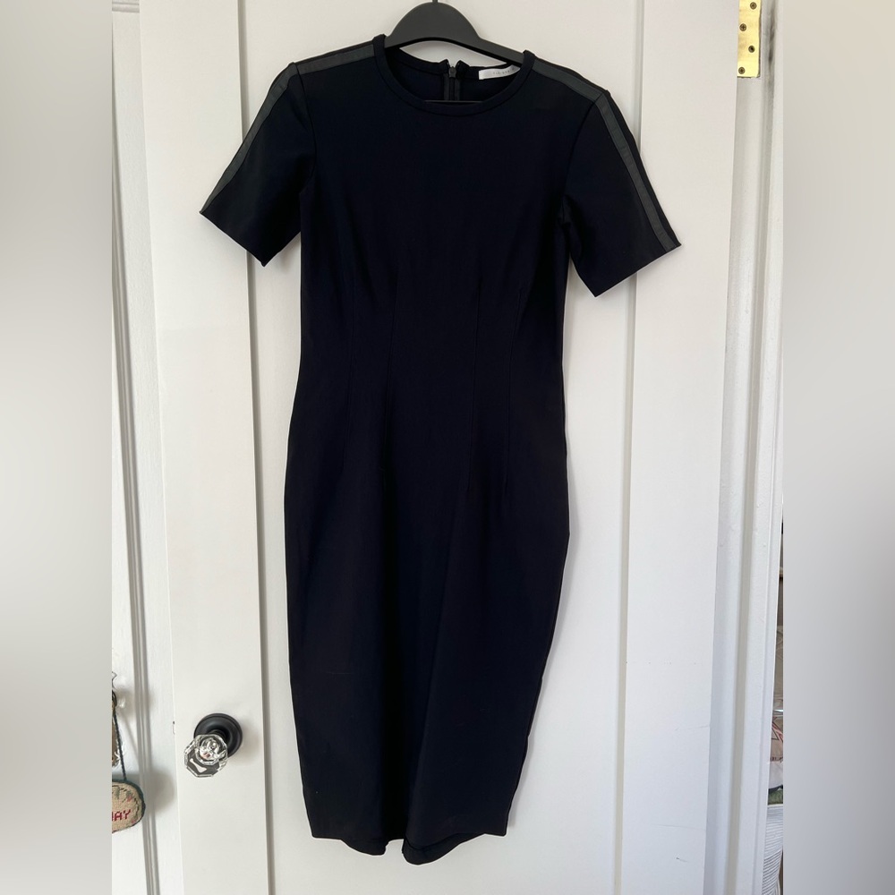 Elaine Kim black dress in tech stretch fabric. Size S. Excellent condition.